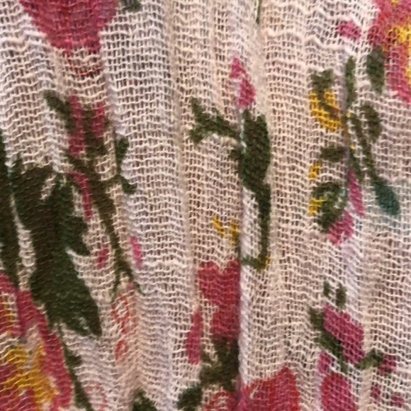 Used scarf size 15x70 - Picture 4 of 5